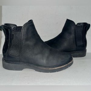 ROOTS JUNCTION CHELSEA LEATHER BOOTS WOMENS Sz 7 BLACK COLOR